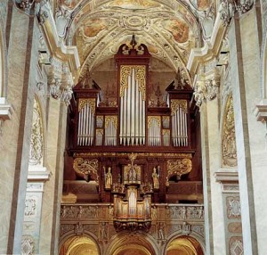 KLOSTERNEUBURG ORGANO